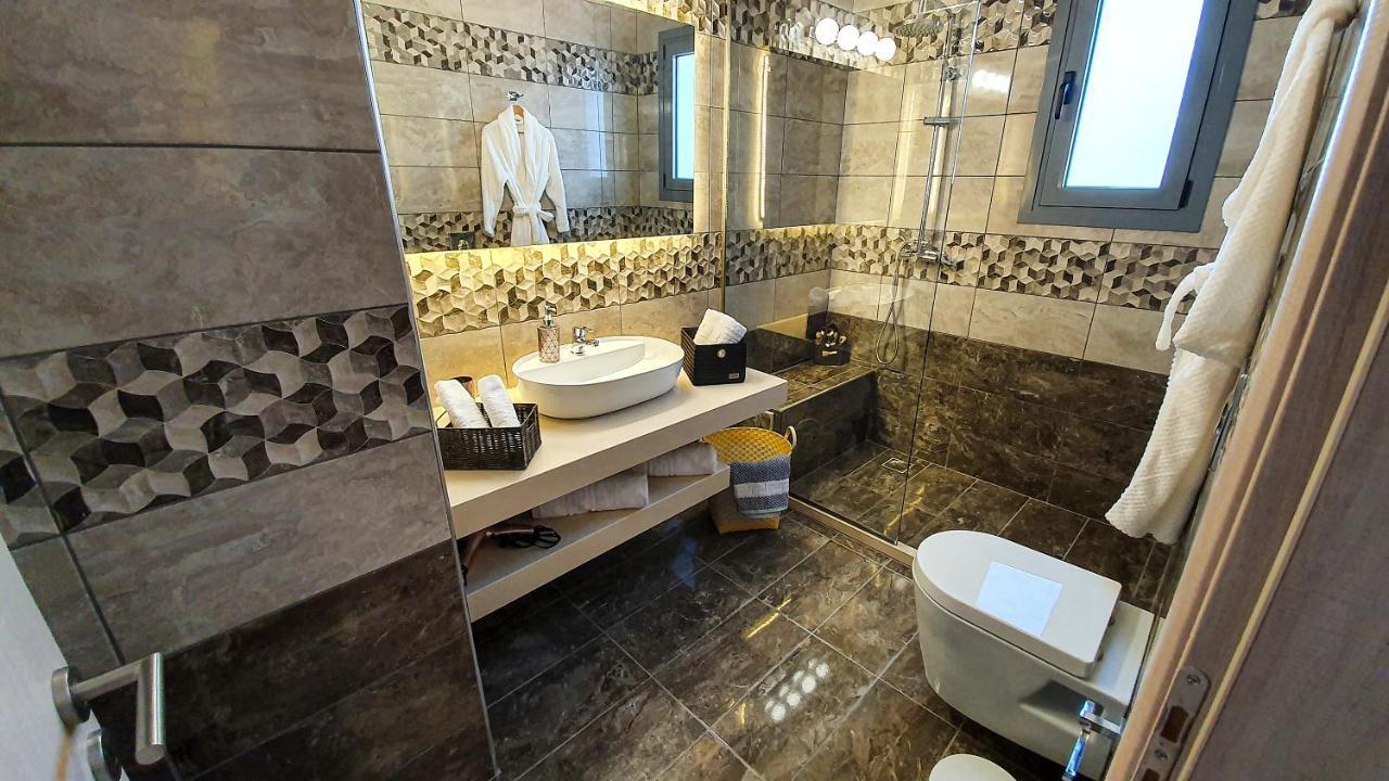 Livis Luxury Villa 키오타리 외부 사진