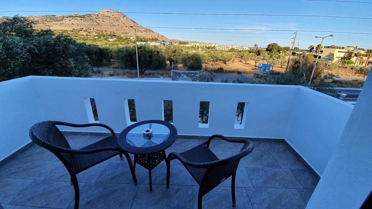 Livis Luxury Villa 키오타리 외부 사진