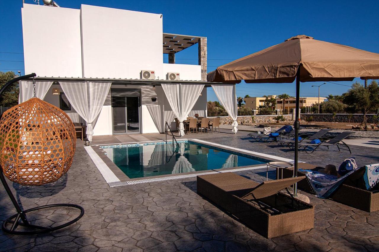 Livis Luxury Villa 키오타리 외부 사진