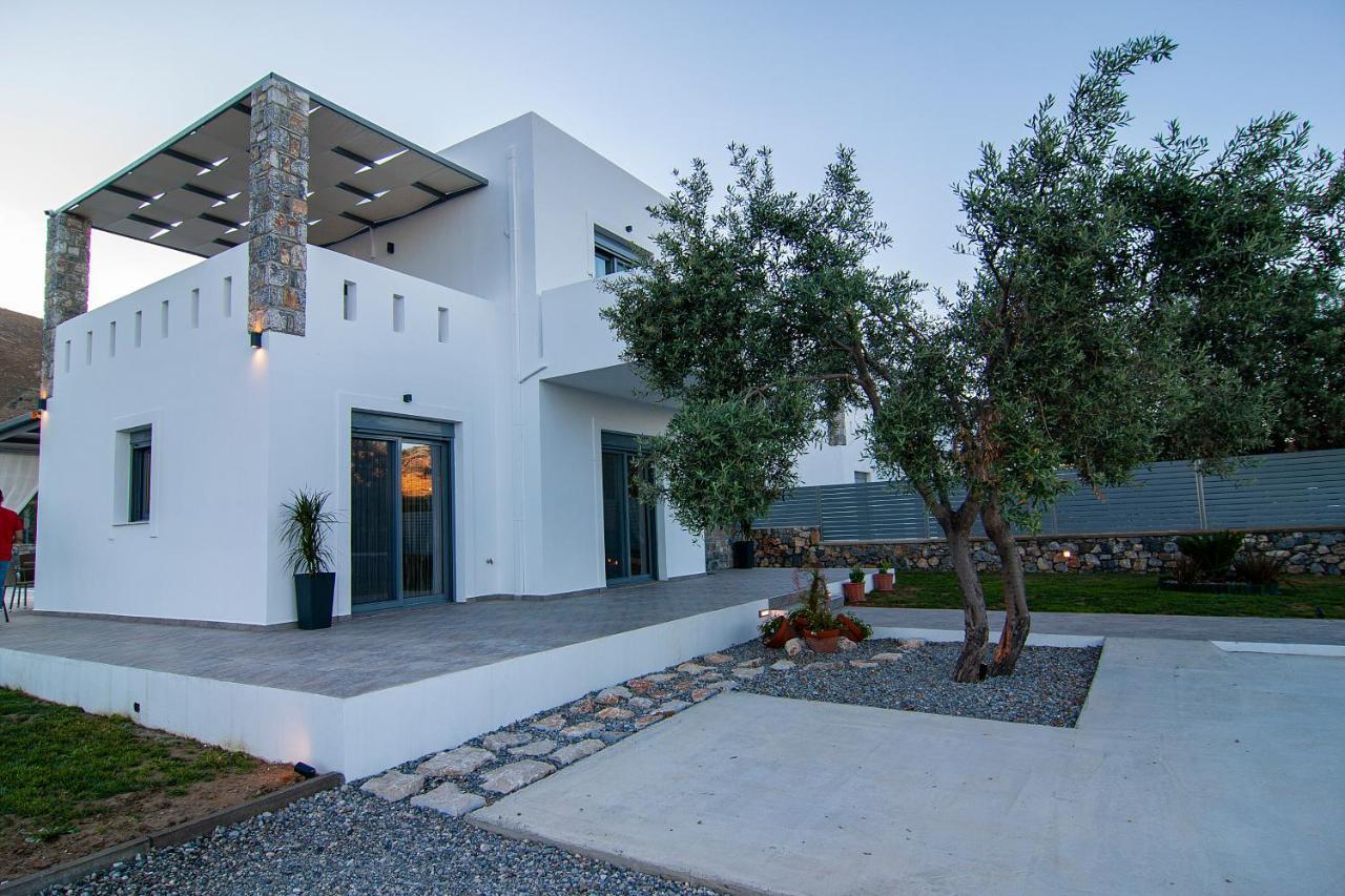 Livis Luxury Villa 키오타리 외부 사진