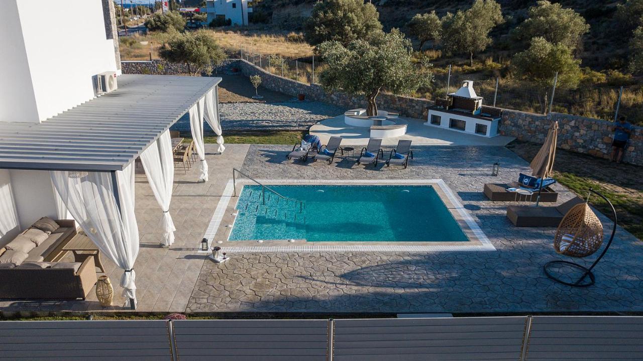 Livis Luxury Villa 키오타리 외부 사진